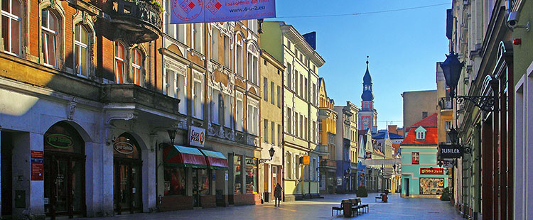 Leszno, ulica Słowiańska (Foto: Mieczysaw, Wikimedia Commons, CC BY-SA-3.0 Poland)